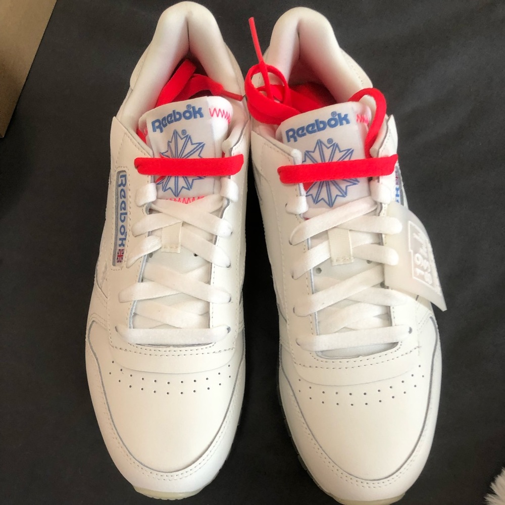 NWT Reebox sneakers- crossed through It’s A Man’s World
